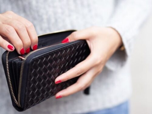 黒い財布の夢は経済的な安定をあらわす？
